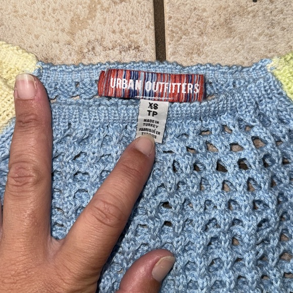 UO • Chloe Cropped Knit Sweater Colorful Festival Size XS Boho - Picture 4 of 8